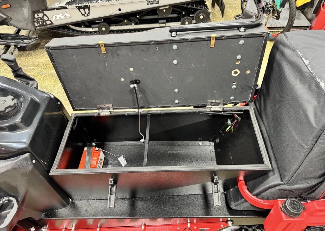 Снегоход Ikudzo Hunter Expert 650LS, 28 л.с., склизовая подвеска — изображение 19