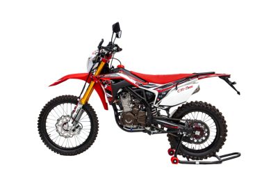 Мотоцикл Regulmoto CR-Z300 (4Т,292см3,28л.с,жидкостн.охл.)