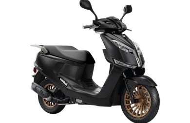 Скутер Vento VMC Force BY49QT-2A A1250 Black Glossy